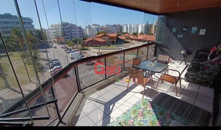 Imagem Apartamento com 3 dormitórios à venda, 189 m² por R$ 800.000,00 - Vila Nova - Cabo Frio/RJ