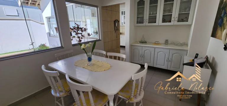 Imagem Casa Sobrado com 5 dormitórios no Jardim Brasília