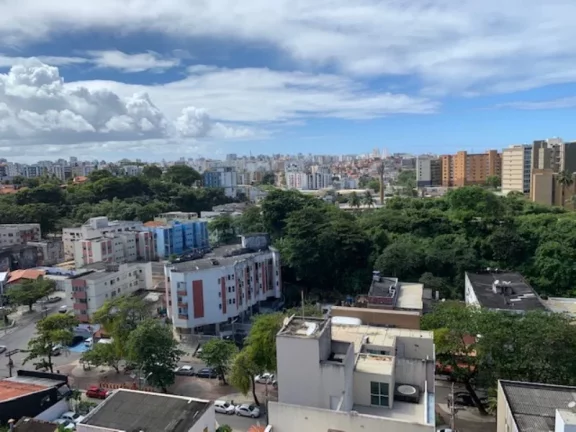 Imagem Cobertura Duplex 4/4, 3 Suítes, 380,00m2 04 Vagas Soltas, pega 05 Carros - no Charmoso Morro do Conselho - Rio Vermelho por apenas R$1.550.000,00