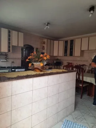 Imagem Casa com 2 dormitórios à venda, 160 m² por R$ 1.200.000,00 - Vila Monteiro - Poá/SP