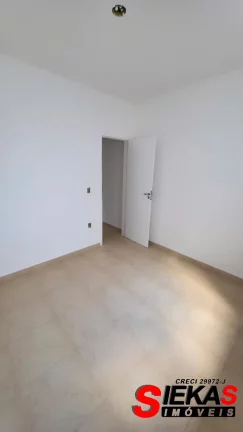 Imagem Casa à venda em São Paulo-SP, Parque Guaianazes: 2 quartos, 1 sala, 2 banheiros, 3 vagas de garagem, 65,00 m² de área.