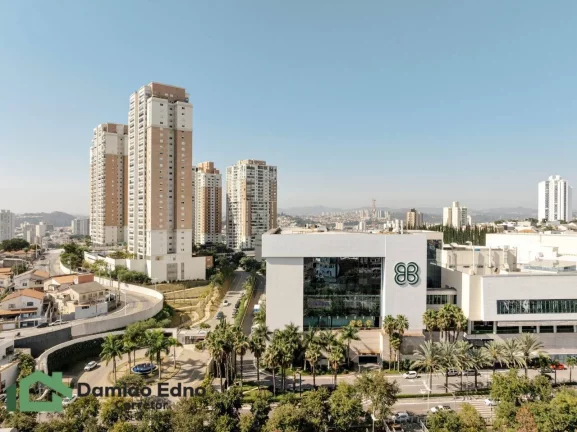 Apto alta vista com 152m,andar alto, sol da manhã 3 vagas.