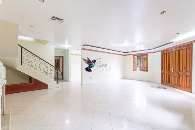 Imagem Casa à venda no bairro Vila Eunice Nova - Cachoeirinha/RS
