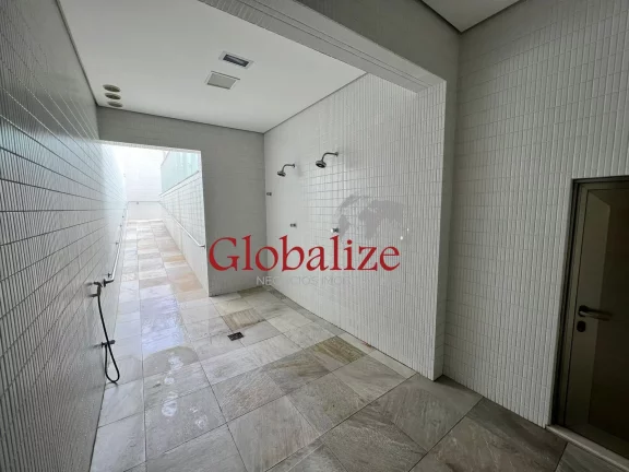 Imagem Apartamento 4 dormitórios, área de lazer completa, no bairro da Ponta da Praia em Santos