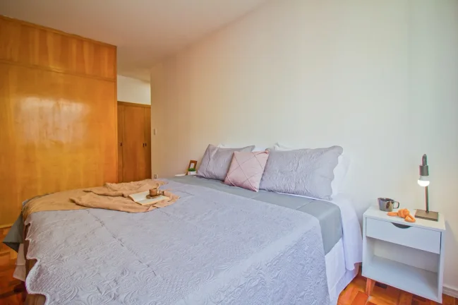 Imagem Apartamento 134M² Reformado, 3Q, 1 Suíte, 2 Banheiros, 1 Vaga, Banheira.