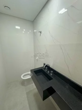 Imagem Sobrado com 135 M² com 3 dormitórios sendo 1 suíte, sala, lavabo, copa, cozinha, área de serviç...