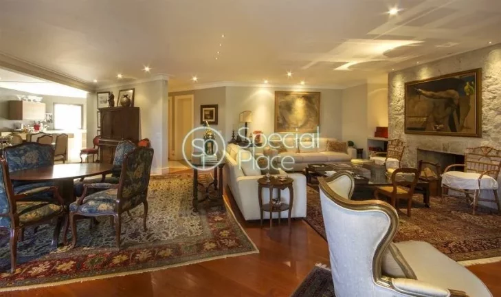 Imagem Luxuoso Apartamento de Alto Padrão em região nobre. Fácil acesso transporte coletivo e as margina...