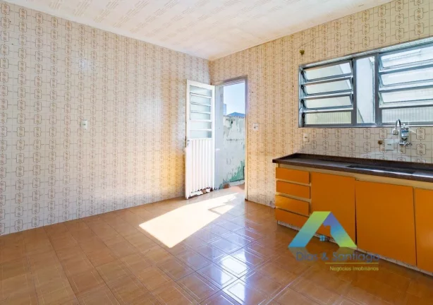 Imagem Casa com 3 Domitórios e 2 Banheiros em Vila das Mercês, São Paulo/SP