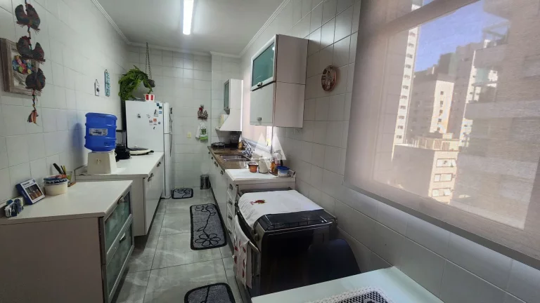 Imagem Apartamento 189 metros, 1 por andar 3 suítes, 3 vagas, mobiliado