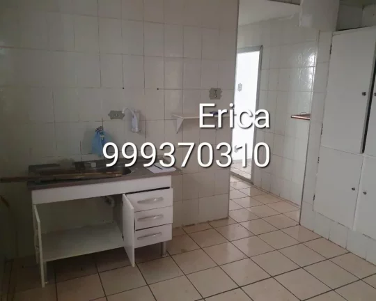 Imagem Casa térrea, 2 dormitórios, 2 banheiros, 2 salas, 2 vagas de garagem FL11