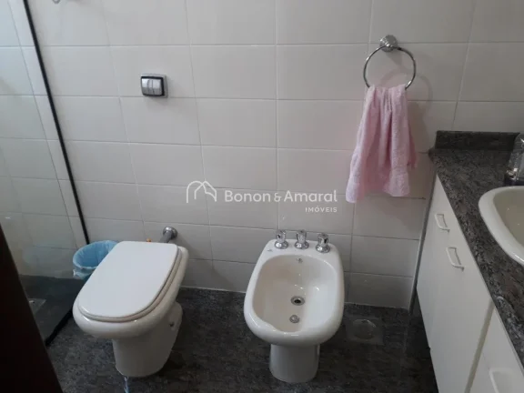 Imagem Localização privilegiada em uma das regiões mais desejadas da cidade!

Este apartamento oferece e...