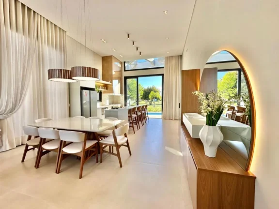 Imagem Casa em Condominio 4 Dormitórios - Bairro Arroio Teixeira
