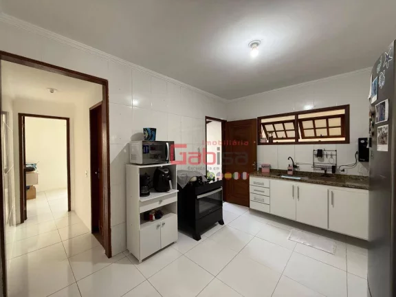 Imagem Casa com 3 dormitórios à venda, 200 m² por R$ 800.000,00 - Palmeiras - Cabo Frio/RJ