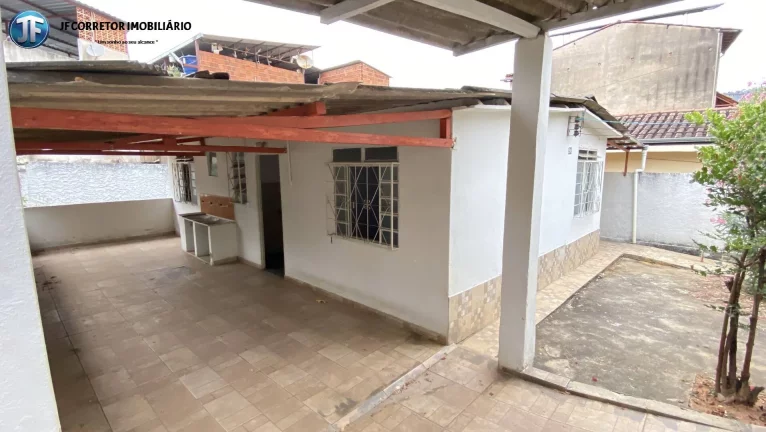 Casa com 3 Quartos à Venda, 341 m² em Ideal - Ipatinga