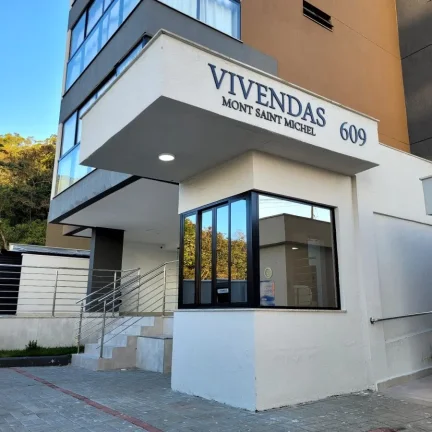 Imagem Loft semi-mobiliado para locação no São Francisco