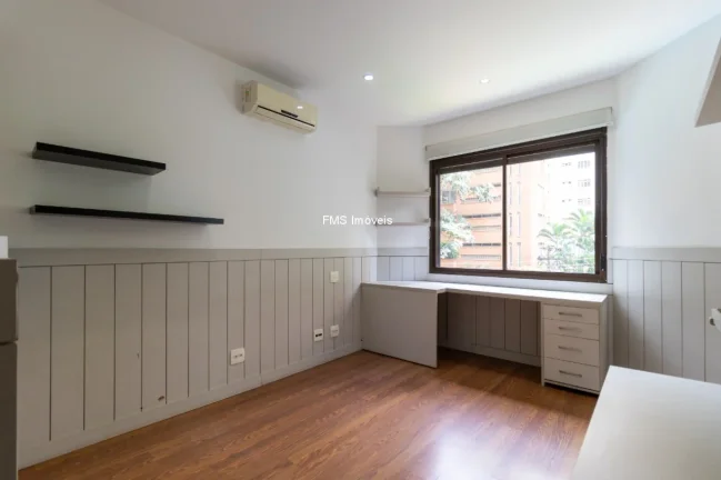 Imagem Apartamento com 3 suítes no Itaim Bibi