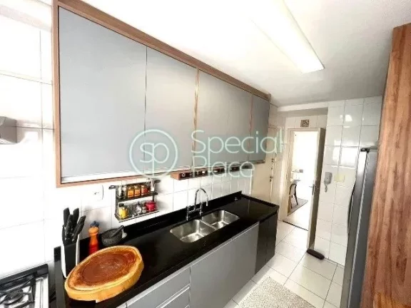 Imagem Excelente apartamento à venda no Campo Belo - Área: 105m² - 02 suítes (Planta original com 03 do...