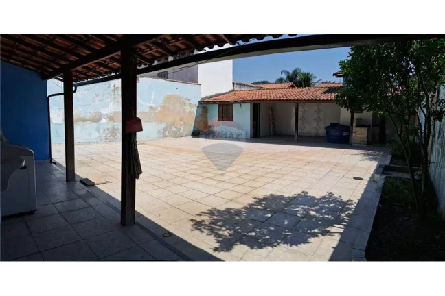 Imagem casa em condomínio com 3 quartos (1 suite)
