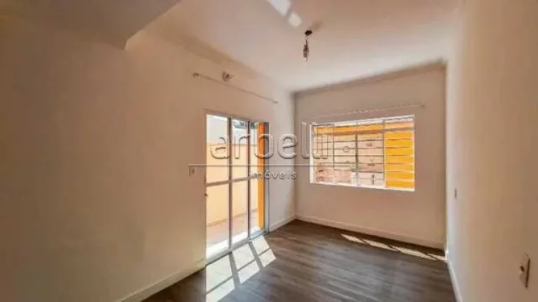 Imagem Casa de 2 pavimentos com 180 metros quadrados com 4 dormitórios sendo 2 suítes e escritório. No p...