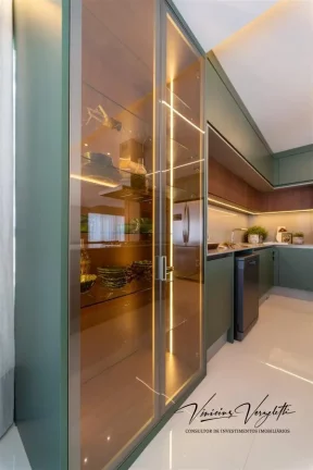 Imagem Frente ao Mar para Venda em Balneário Camboriú / SC no bairro Centro