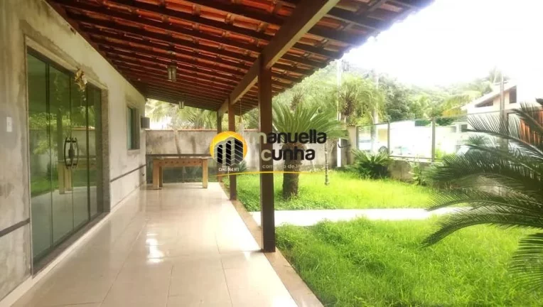 Imagem Belíssima Casa de condomínio C/4Qts e Área de Lazer Completa!