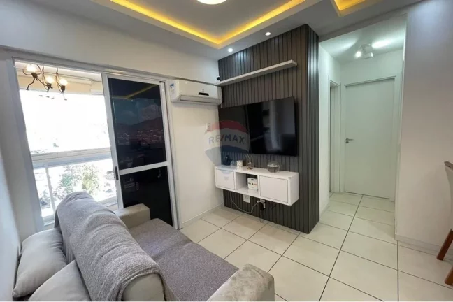 Imagem Apartamento á venda com 2 quartos com 1 suíte, 60m² na Taquara - Rio de Janeiro