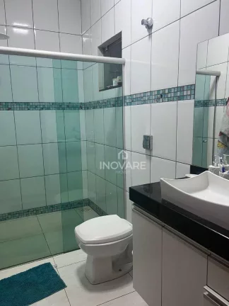 Imagem Casa com 3 dormitórios à venda, 220 m² por R$ 700.000,00 - Jardim Nova Itumbiara - Itumbiara/GO
