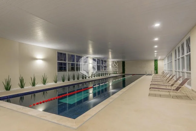 Imagem APARTAMENTO À VENDA, COM 117M² DUAS SUÍTES COM 2 VAGAS E ARMÁRIO PLANEJADO EM TODOS OS AMBIENTES - PATEO BARRA