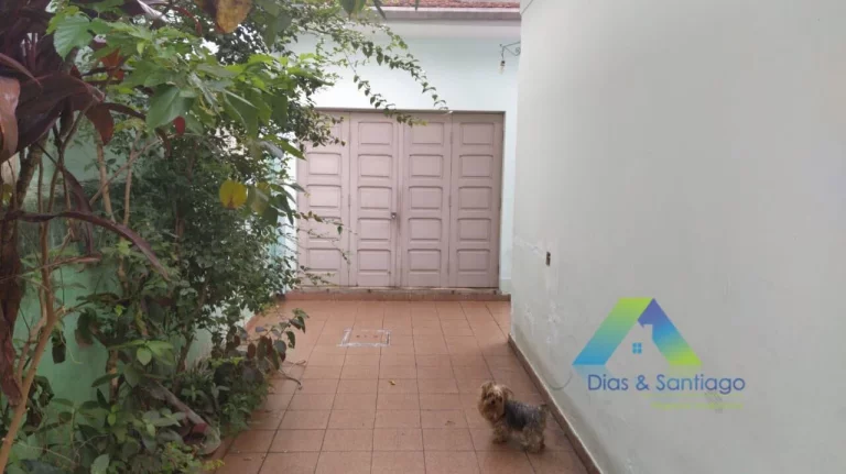 Imagem Casa fins residencial ou comercial com localização privilegiada a 500mts do Aeroporto Congonhas com terreno 10x30