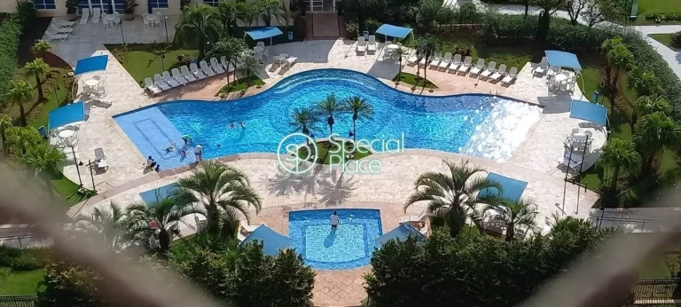 Venha morar em um Clube na Vila Romana Venha morar em um Clube na Vila Romana Varanda Gourmet 172 me...