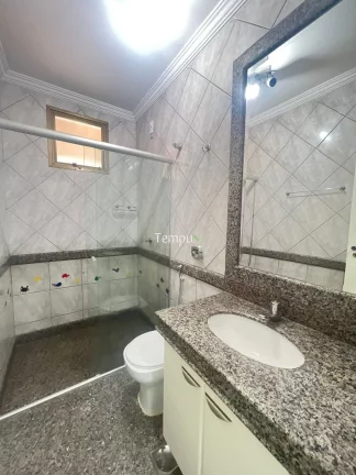 Imagem Sobrado à venda no bairro Setor Nova Suiça - Goiânia/GO