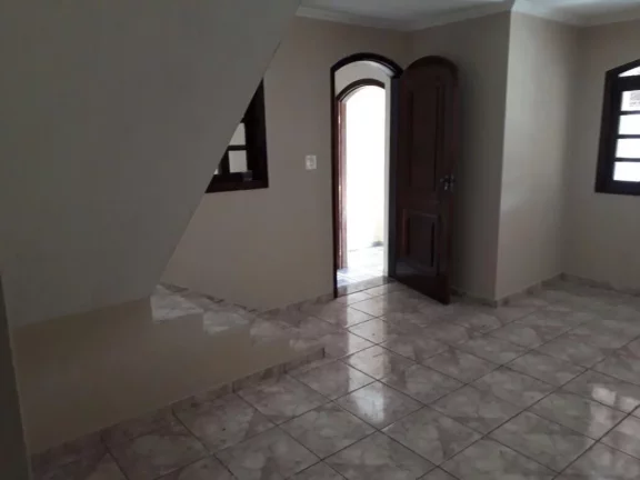 Imagem Sobrado com 3 dormitórios à venda, 161 m² por R$ 650.000,00 - Jardim Santa Helena - Suzano/SP