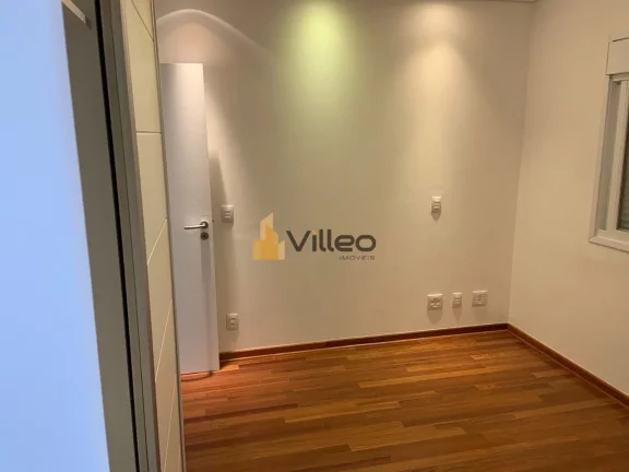 Imagem Viva o requinte e a exclusividade neste amplo apartamento de 214,09 m², localizado no Condomínio A...