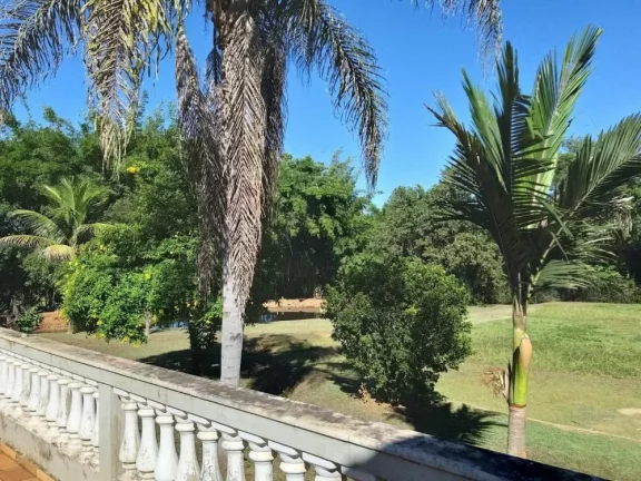 Imagem Essa é a chácara perfeita para quem está em busca de segurança e principalmente conforto, confira: