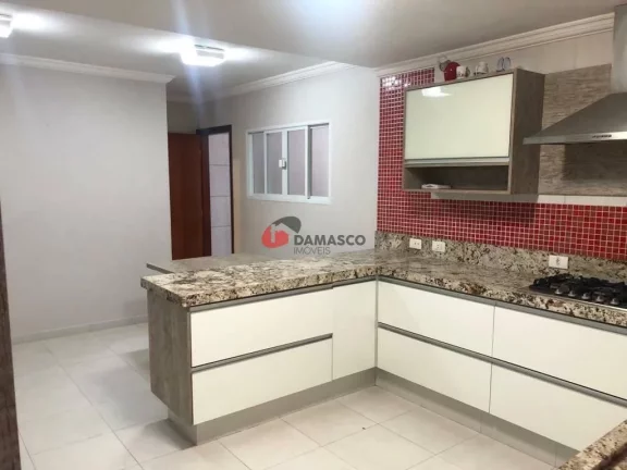 Imagem Sobrado à venda 3 Quartos, 3 Suítes, 4 Vagas, 350 m², Vila Floresta, Santo André - SP