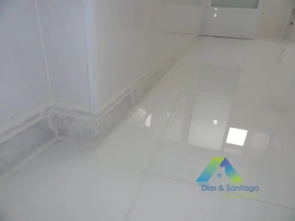 Imagem Lindo Apartamento para vender e alugar com 2 quarto, 70m²