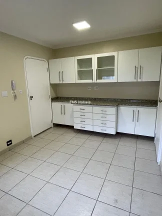 Imagem Apartamento 3 suítes, 3 vagas e 209m2 de útil no Itaim Bibi
