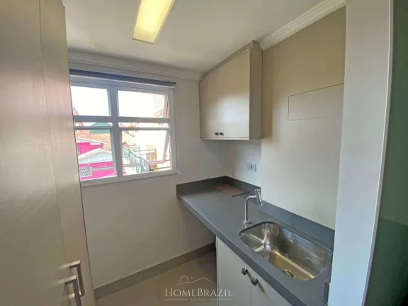 Imagem Apartamento Duplex à Venda no Village de Lacoline – Avenida Principal de Campos do Jordão