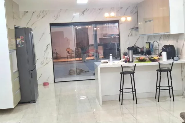 Imagem "Casa Moderna com Suítes em Alphaville, Inoã"