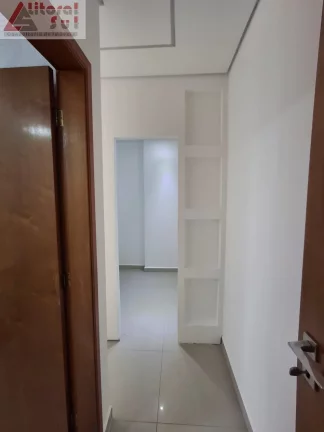 Imagem Apartamento de Luxo na Praia Grande-SP, Bairro Tupi 2 Quartos, 2 Suítes, 1 Sala, 3 Banheiros, 1 Vaga de Garagem 95,02m² de Área