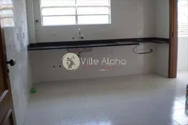 Imagem Casa Sobreposta Alta nova a venda na ponta da praia em Santos