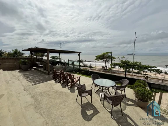 Imagem Terreno DUAS FRENTES, frente Mar, medindo, 1.102m2, permitido construções, até 5 andares. Piçarras SC