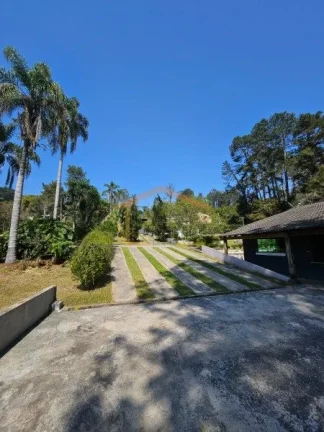 Imagem Chácara, 8.000m² de terreno, 4 dormitórios, sendo 3 suítes, sala, cozinha, lavanderia, lago, cam...