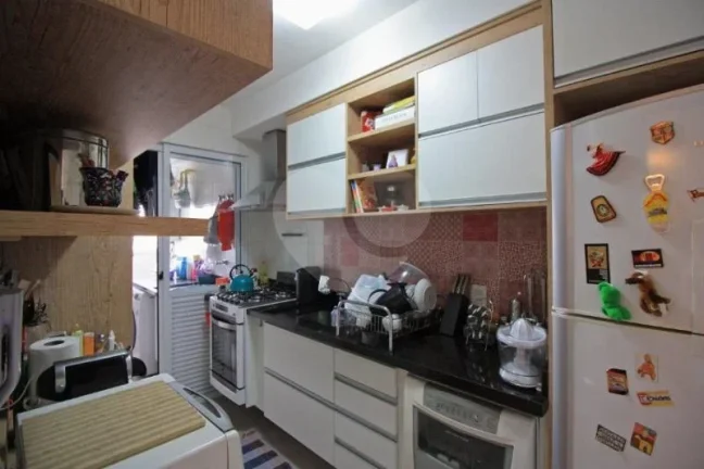 Imagem Cobertura à venda ou para alugar com 3 quartos, sendo 1 suíte, no condomínio Paradiso, São Paulo - SP