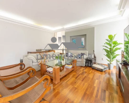 Imagem Apartamento em Higienópolis com 3 quartos sendo 1 suite e 2 vagas, 230m2