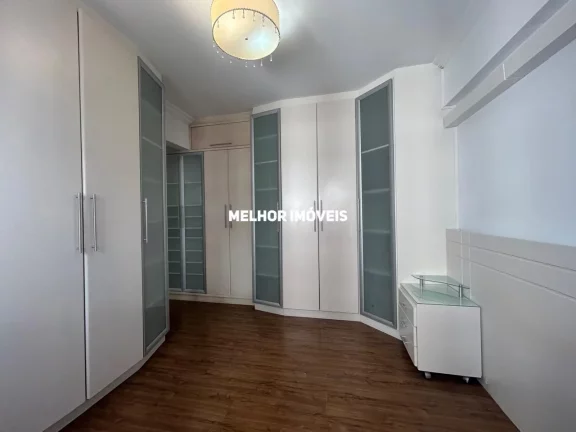 Imagem Locação anual quadra mar mobiliado com 3 dormitórios sendo 1 suíte localizado em Balneário Camboriú.