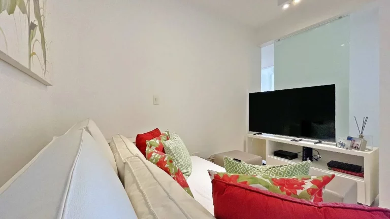 Imagem Apartamento com 3 dormitórios à venda, 118 m por R$ 3.200.000,00 - Riviera