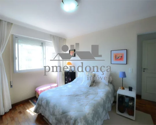 Imagem Apartamento à venda em Perdizes com 3 quartos( 1 suíte ) e 2 vagas fixas, 130m2