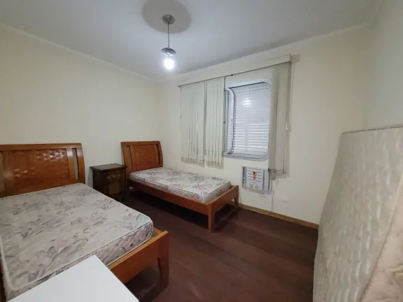 Imagem PITANGUEIRAS - NA SEGUNDA QUADRA DA PRAIA, 134,62 M² ÚTEIS, VAGA DE GARAGEM NO PRÉDIO, EXCELENTE APARTAMENTO, AMPLO APARTAMENTO CLARO E AREJADO.
