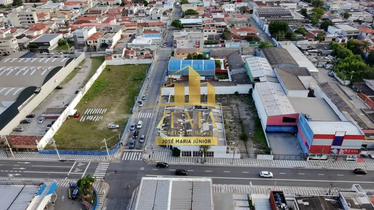 Imagem Predio Comercial 5559,77m2 de área total, construidos 747 + 2519 M2